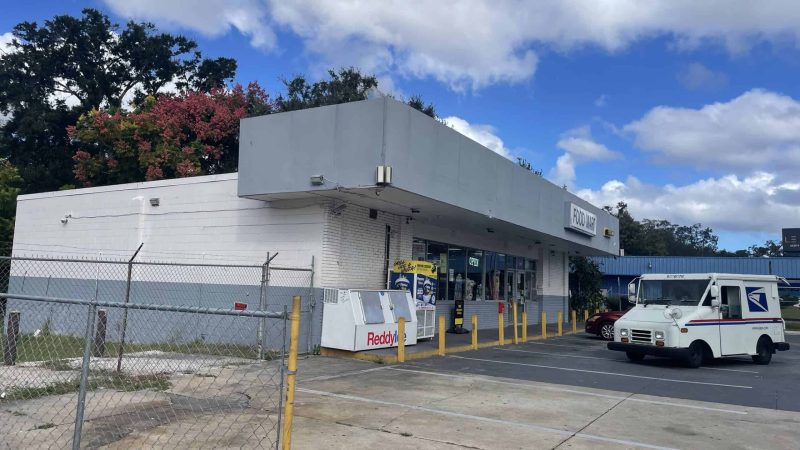 4252 S Orange Blossom Trail Side