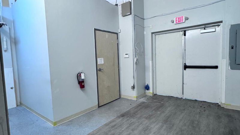 For Lease Garito & Company JFlo 2135 Howland Back