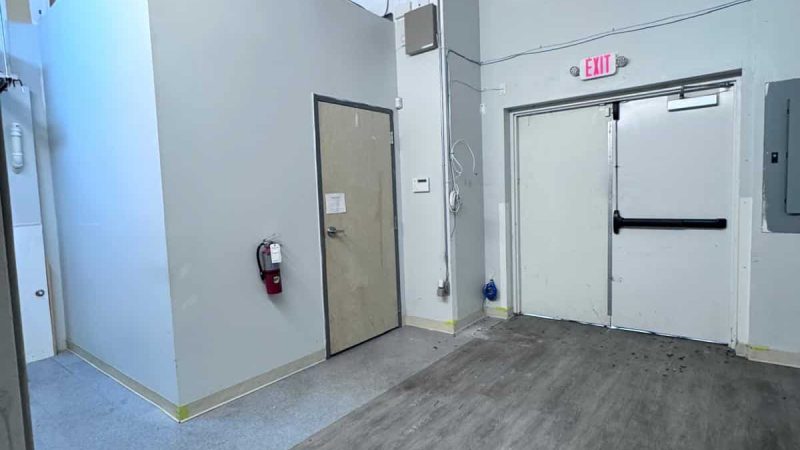 For Lease Garito & Company JFlo 2135 Howland Back